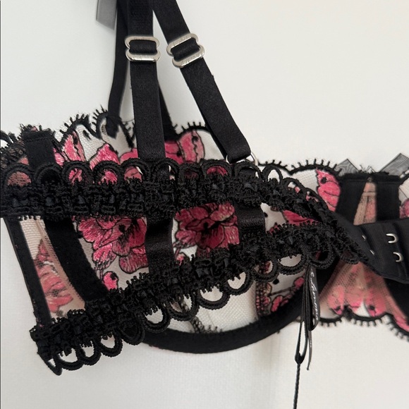 For Love And Lemons Black and Pink Floral Lace Bra - Picture 4 of 6